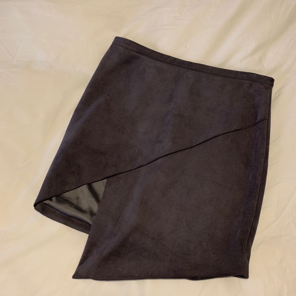 Olivaceous | mini skirt